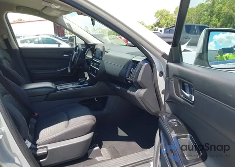 2022 Nissan Pathfinder Sv 2Wd из США, поврежденный, VIN 5N1DR3BA1NC213507